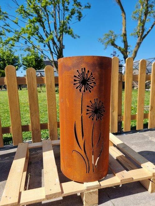 Piédestal - Acier Corten - Fleur, Antiek en Kunst, Curiosa en Brocante