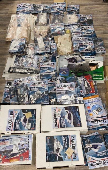 DeAgostini - Speelgoed vliegtuig Agusta A109 Carabinieri -, Antiquités & Art, Antiquités | Autres Antiquités