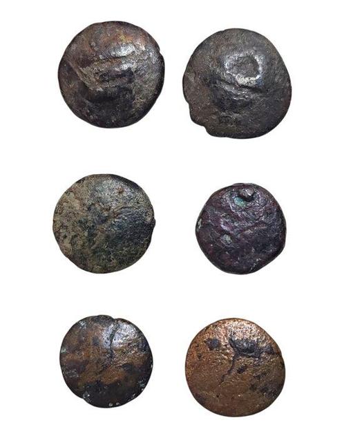 Archipel Indonésien malais. Lot of 6 pieces 1x AR Masa and, Postzegels en Munten, Munten | Azië