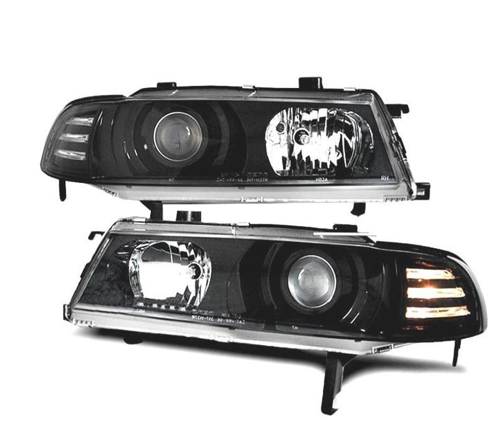 PHARES POUR HONDA PRELUDE 92-96 FOND NOIR, Auto-onderdelen, Verlichting, Verzenden