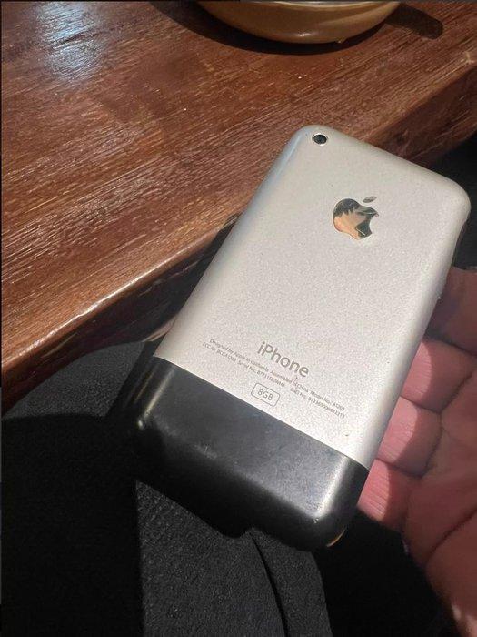 Apple iPhone 2G (1st generation) 8GB A1203 - iPhone (1), Consoles de jeu & Jeux vidéo, Consoles de jeu | Accessoires Autre