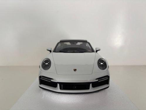 Minichamps 1:18 - Coupé miniature - Porsche 911 (992) Turbo, Hobby en Vrije tijd, Modelauto's | 1:5 tot 1:12
