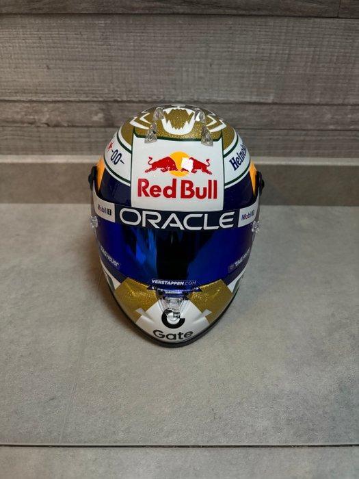 Max Verstappen - 2025 - Scale 1/2 helmet, Collections, Marques automobiles, Motos & Formules 1