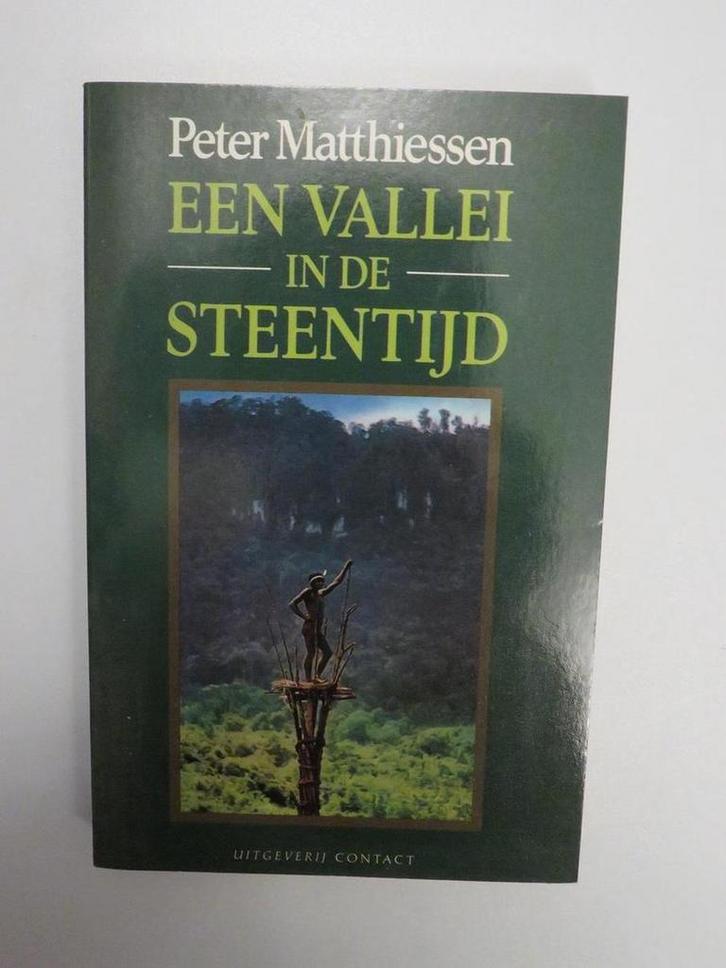 Een vallei in de steentijd 9789025468309 Matthiessen, Boeken, Reisverhalen, Gelezen, Verzenden