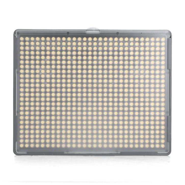 Aputure LED Light Amaran HR672S, TV, Hi-fi & Vidéo, Photo | Studio photo & Accessoires, Comme neuf, Enlèvement ou Envoi