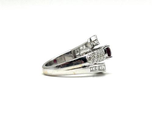 Ring - 18 karaat Witgoud - 0.60ct. tw. Robijn - Diamant, Handtassen en Accessoires, Ringen