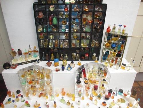 Bouteille de parfum (290) - Verre - échantillon de parfum, Antiek en Kunst, Antiek | Glaswerk en Kristal