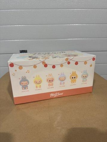 Pop Mart - Pop Pop Mart Labubu The Monsters Have a Seat