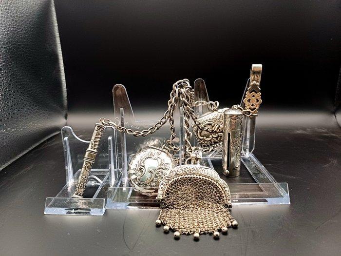 Chatelaine, Antiek en Kunst, Antiek | Zilver en Goud