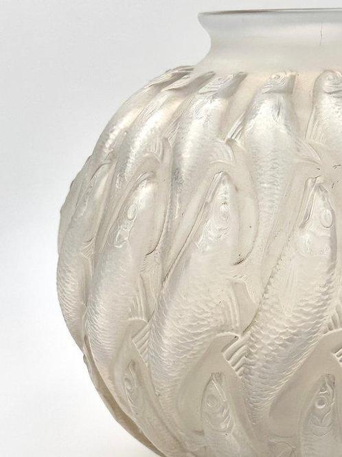 Lalique - René Lalique - Vase - Verre - Modèle Marisa, Antiek en Kunst, Antiek | Glaswerk en Kristal