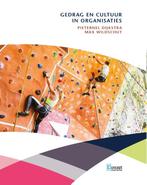 Gedrag en cultuur in organisaties 9789055163359, Boeken, Economie, Management en Marketing, Verzenden, Zo goed als nieuw, Pietenel Dijkstra
