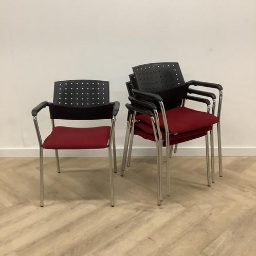 Tweedehands Complete set van 4 stuks vergaderstoelen, rood -, Huis en Inrichting, Stoelen, Zwart, Gebruikt