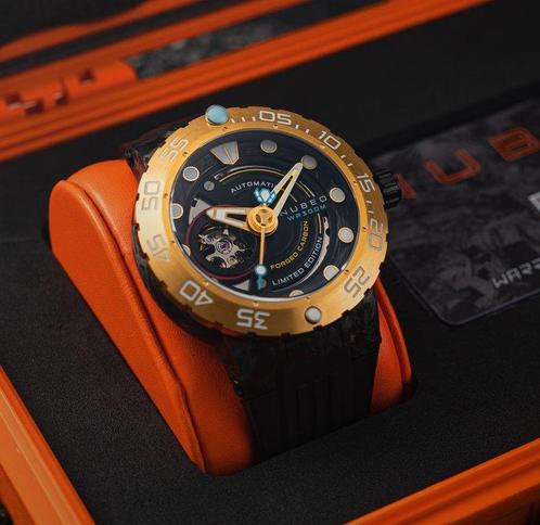 Nubeo - CARBON FIBER - Limited Edition - Opportunity NASA, Handtassen en Accessoires, Horloges | Heren