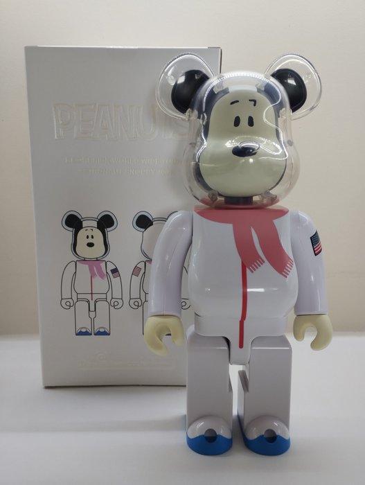 MEDICOM TOY x SNOOPY - ASTRONAUT SNOOPY 400 BEARBRICK, Antiek en Kunst, Kunst | Designobjecten