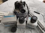 Chinon CE-4 + 35mm + 50mm + 135mm in originele dozen + acc., Audio, Tv en Foto, Fotocamera's Analoog, Nieuw