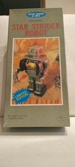 RM - Blikken speelgoed - Star Strider Robot Battery Operated