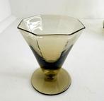 Service Art Deco - Carafe (7) - Verre fumé, Antiek en Kunst