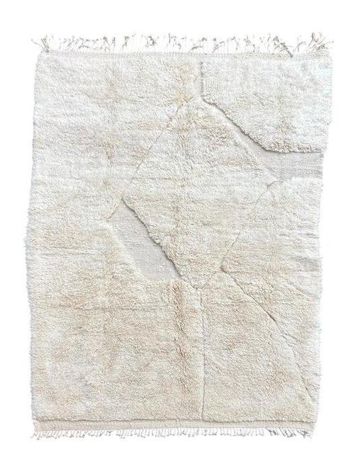 Tapis berbère marocain contemporain en laine blanche - Tapis, Huis en Inrichting, Stoffering | Tapijten en Vloerkleden