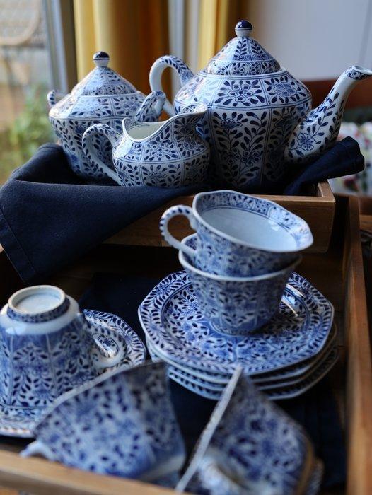 Petrus Regout - Koffie- en theeservies (8) - Chinoiserie van, Antiek en Kunst, Antiek | Glaswerk en Kristal