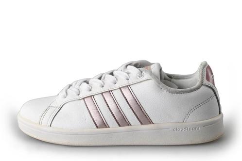 Adidas Sneakers in maat 39,5 Wit | 10% extra korting, Vêtements | Femmes, Chaussures, Envoi