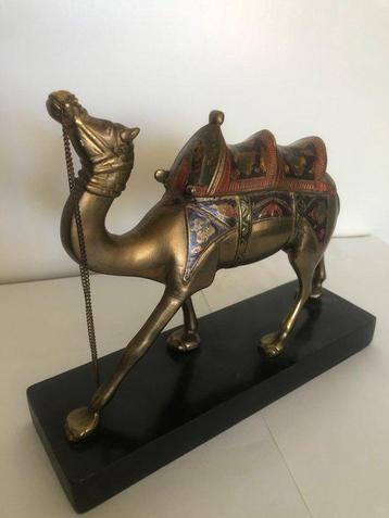 Beeldje - Bronzen Kameel op sokkel - Brons, Antiek en Kunst
