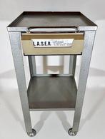 Kabinet - Industriële kast met wielen uit de jaren zestig -