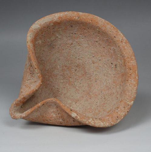 Âge du bronze Poterie Lampe à huile, type Kennedy 1, groupe, Verzamelen, Mineralen en Fossielen