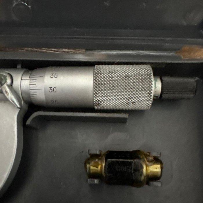 Mitutoyo - Micromete - Werktuig - Met koffer, meter &, Antiek en Kunst, Antiek | Wandborden en Tegels