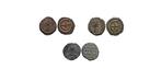Byzantijnse Rijk Lot of 3 bronze coins (2 x Pentanummium, 1, Postzegels en Munten