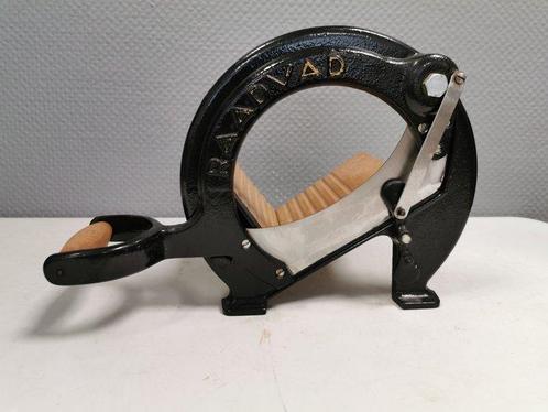 Raadvad - Ove Larsen - Broodsnijmachine - Model 294 - Hout,, Antiek en Kunst, Antiek | Meubels | Stoelen en Sofa's
