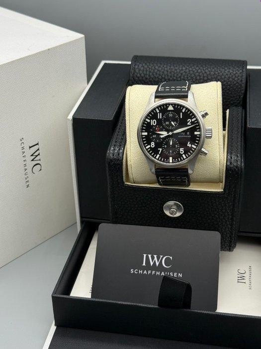 IWC - Pilot - IW377709 - Heren - 2010-2020, Bijoux, Sacs & Beauté, Montres | Anciennes | Antiquités