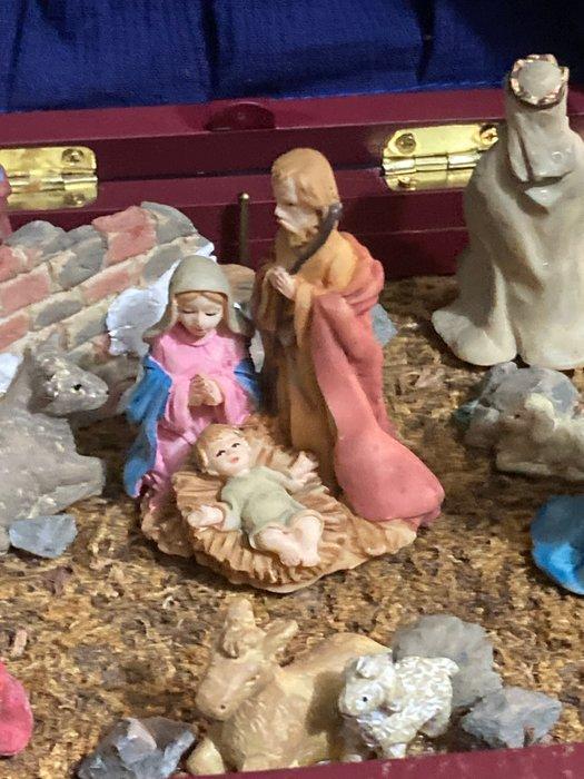 Introuvable boite à musique La Nativité , décors animés -, Diversen, Kerst