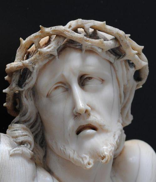sculptuur, Corpus Chisti - 50 cm - Ivoor, Antiek en Kunst, Kunst | Niet-Westerse kunst