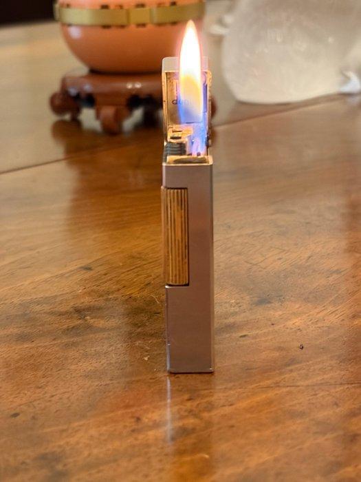 Dunhill - Aansteker - Verzilverd, Verguld, Collections, Articles de fumeurs, Briquets & Boîtes d'allumettes