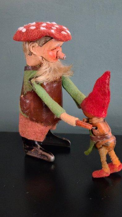 Schuco - Blikken speelgoed - Dansende Kabouter met Baby, Antiek en Kunst, Antiek | Speelgoed