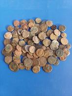 Romeinse Rijk Lot comprising of 105 Æ coins 3rd - 4th
