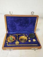 Ancienne de laboratoire - Balans of weegschaal - Messing -, Antiek en Kunst