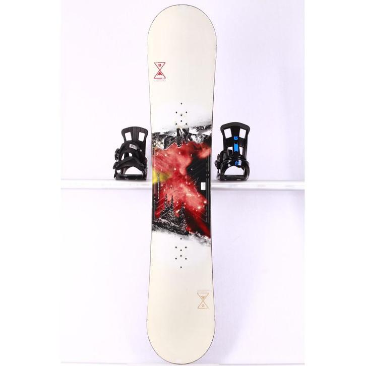 156 snowboard BURTON PROGRESSION 56 WIDE, White/red, woodcor, Sport en Fitness, Snowboarden, Board, Gebruikt, Verzenden