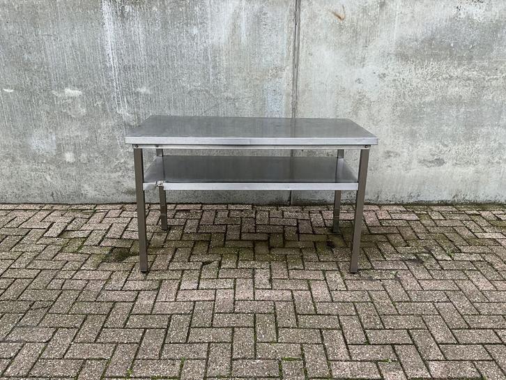 RVS Werktafel Tafel 140 cm, Zakelijke goederen, Horeca | Keukenapparatuur, Gebruikt, Inox Meubilair, Ophalen of Verzenden