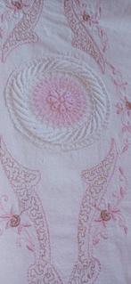 Laken (3) - 290 cm - 250 cm - Met de hand geborduurd laken, Antiek en Kunst