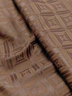 Geometrie di Stile color Fango by Mario Cavelli : Un Tessuto