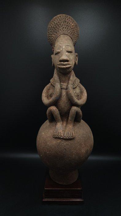 Prachtige antropomorfe pottenbakkerij - Mangbetu - Congo,, Antiek en Kunst, Kunst | Niet-Westerse kunst