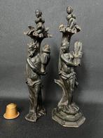 Beeldje, Allégories de l’Été et de l’Hiver - 27 cm - Hout