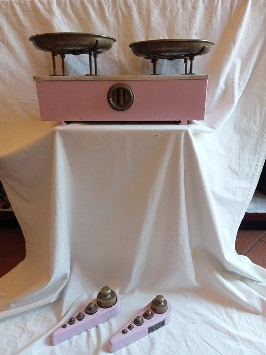 Mongelli - Mongelli Bari - Balans of weegschaal (3) - Hout,, Antiek en Kunst, Antiek | Keukengerei