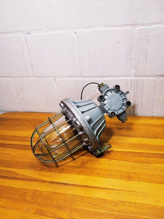 Polam Wilkasy - Plafondlamp - OMP 200 - Aluminium, Staal,, Antiquités & Art, Antiquités | Assiettes décoratives & Carrelages