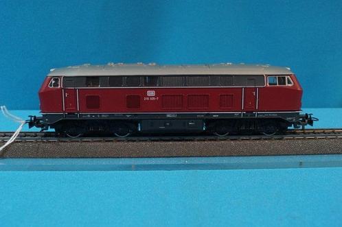 Märklin H0 - 3075 - Diesellocomotief (1) - BR 216 - DB, Hobby en Vrije tijd, Modeltreinen | H0