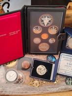 Italie, monde. Lotto misto con monete, banconote, serie