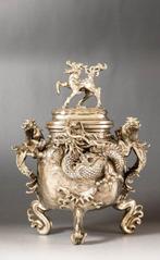 Qilin en draken wierookvat in galvanisch zilver - Tsunetaro