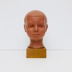 J. Van Laeke - Buste, Buste jongen - 32 cm - Aardewerk