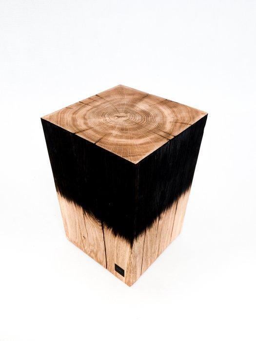 THE FOREST - Bijzettafel - Eik - met de hand gemaakt, Antiek en Kunst, Kunst | Designobjecten